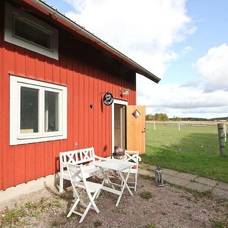 Broby Bed & Breakfast Nyköping Buitenkant foto